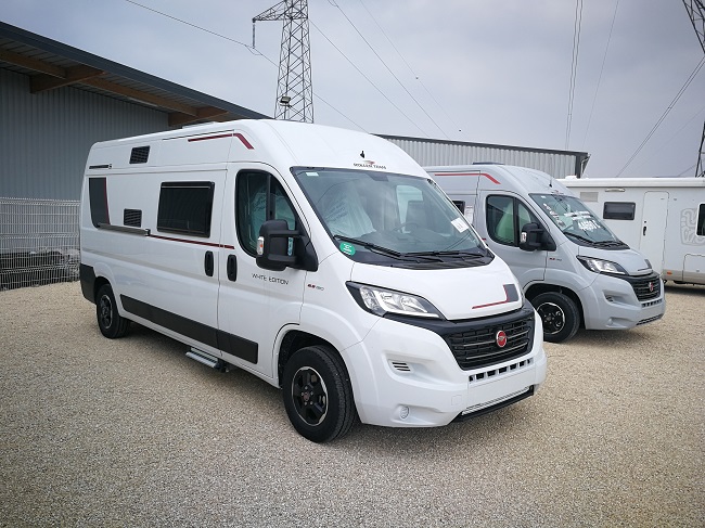 camping car ROLLER TEAM LIVINGSTONE WITH EDITION 5 modèle 2019